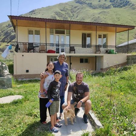 Cozy Hotel Kazbegi Εξωτερικό φωτογραφία