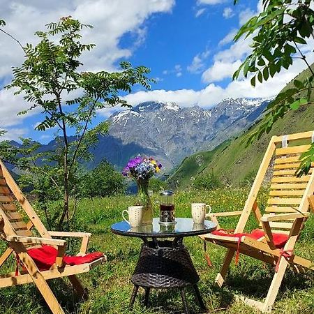 Cozy Hotel Kazbegi Εξωτερικό φωτογραφία
