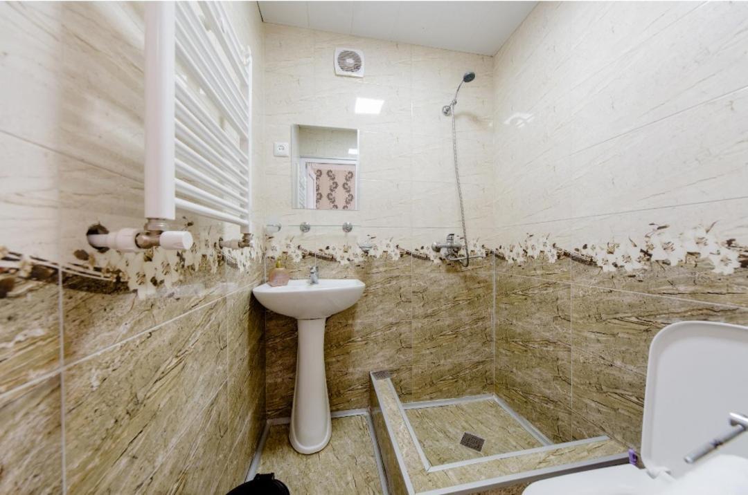 Cozy Hotel Kazbegi Εξωτερικό φωτογραφία